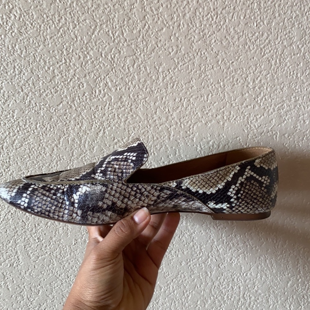 Madewell loafer flats in Embossed Leather - Picture 2 of 4